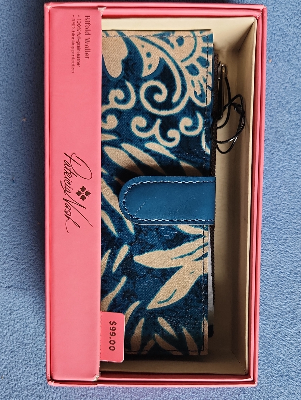 Patricia Nash Teal Blue & Cream Greek Floral Bifold Wallet With Snap & RFID NIB
